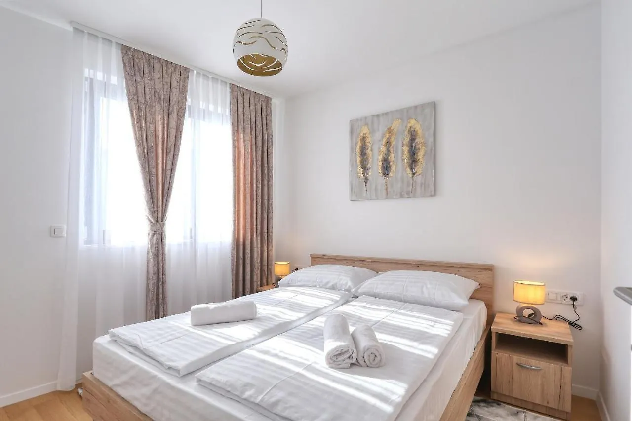 Apartments Perla With Free Parking Zadar