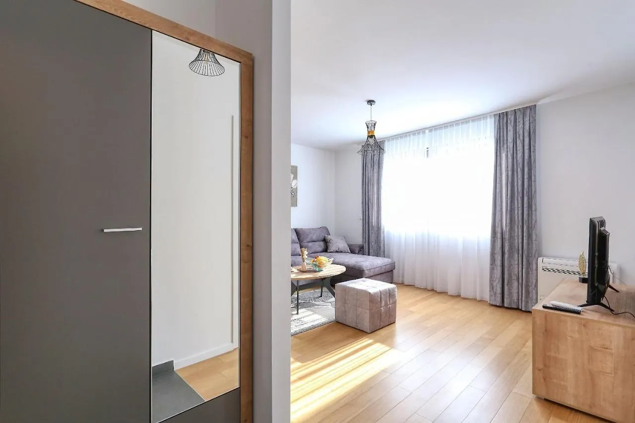 Apartments Perla With Free Parking Zadar